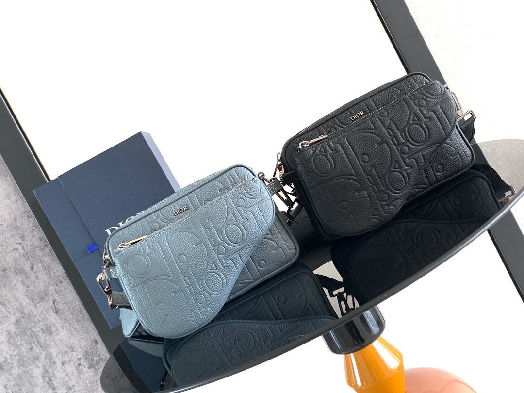 [TOP] Christian Dior Saddle Bag Gravity Print 23x16x4 cm - 2 Color