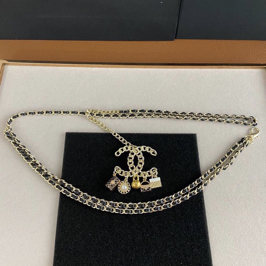 [TOP] CHANEL Waist Chain - Gold