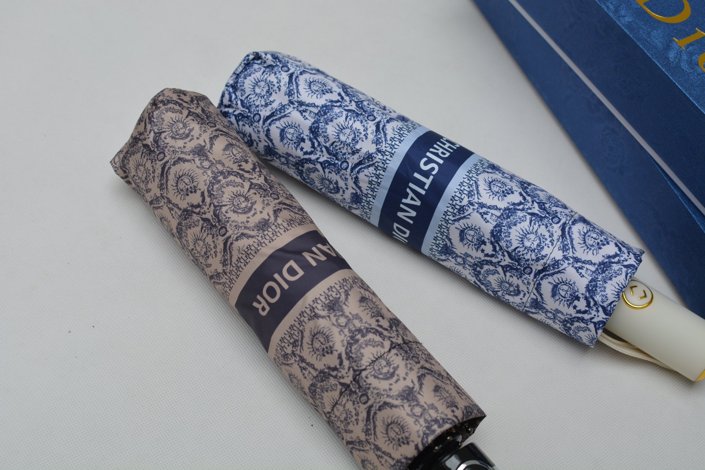 [TOP] Christian Dior Umbrella -2 Colors