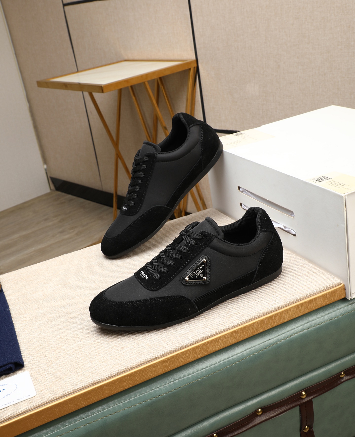 [TOP] PRADA Men's Shoes -  4 Colour