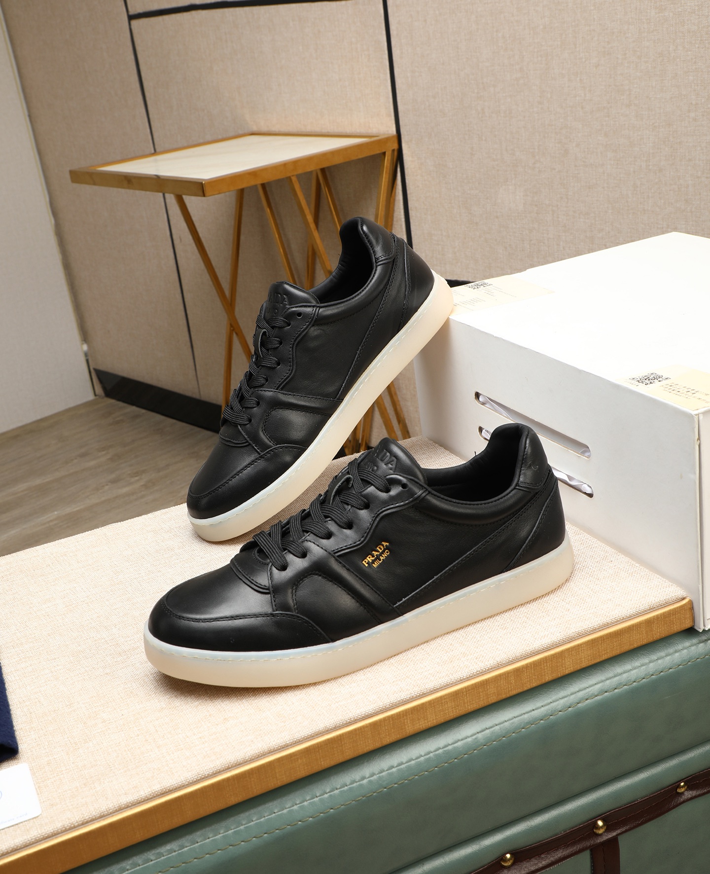 [TOP] PRADA Men's Shoes -  3 Colour