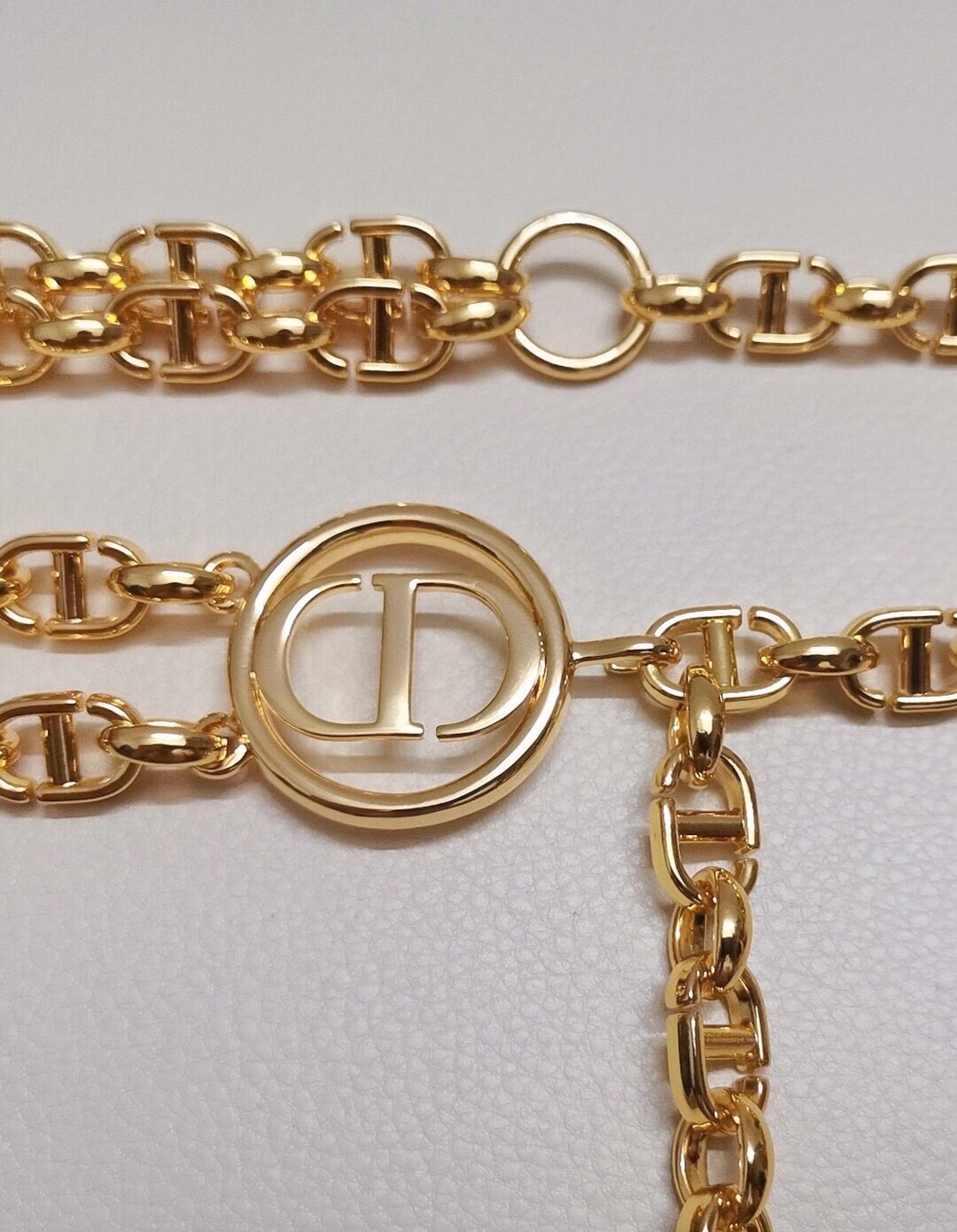 [TOP] Christian Dior CD Waist Chain - Gold