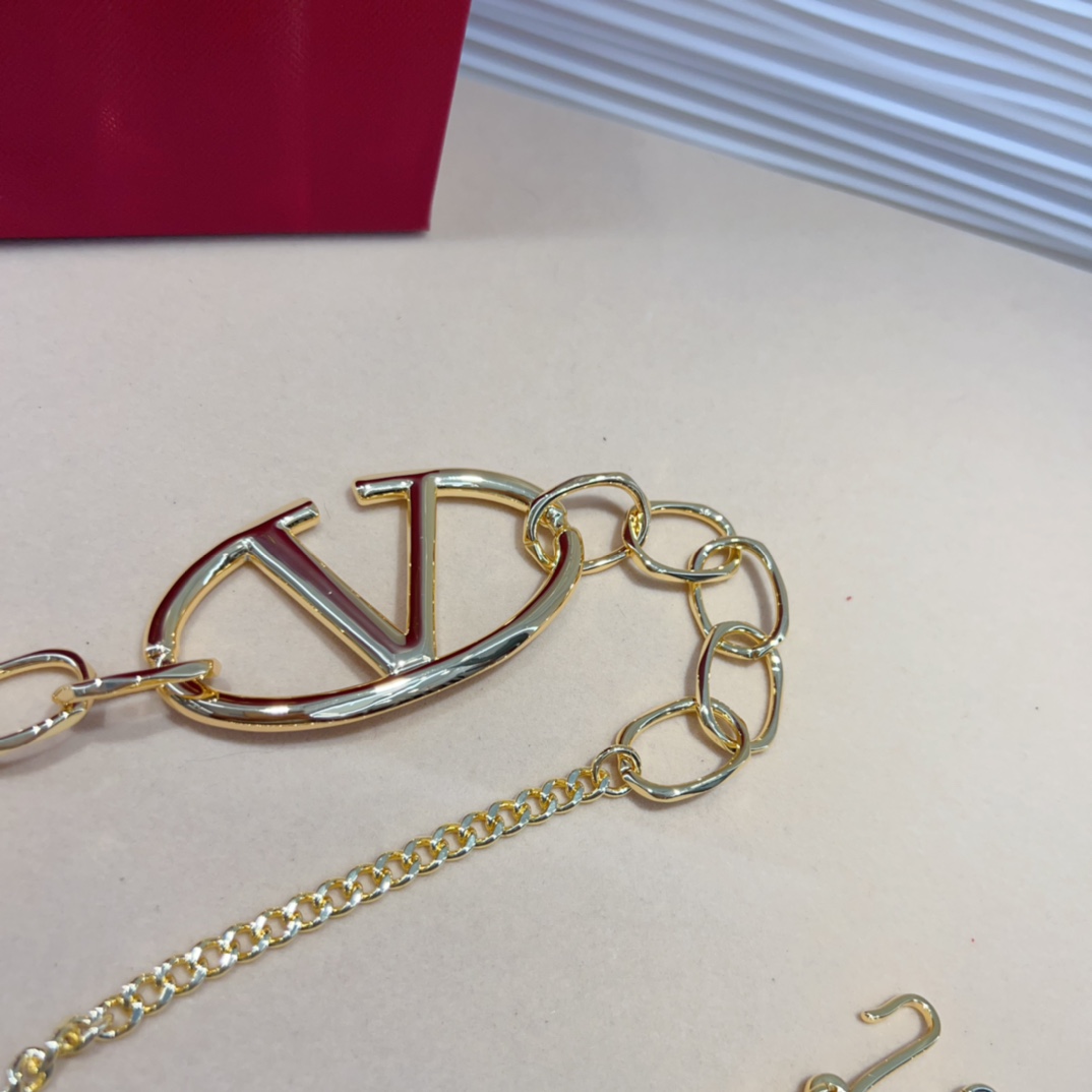 [TOP] VALENTINO Waist Chain - 2 Colour