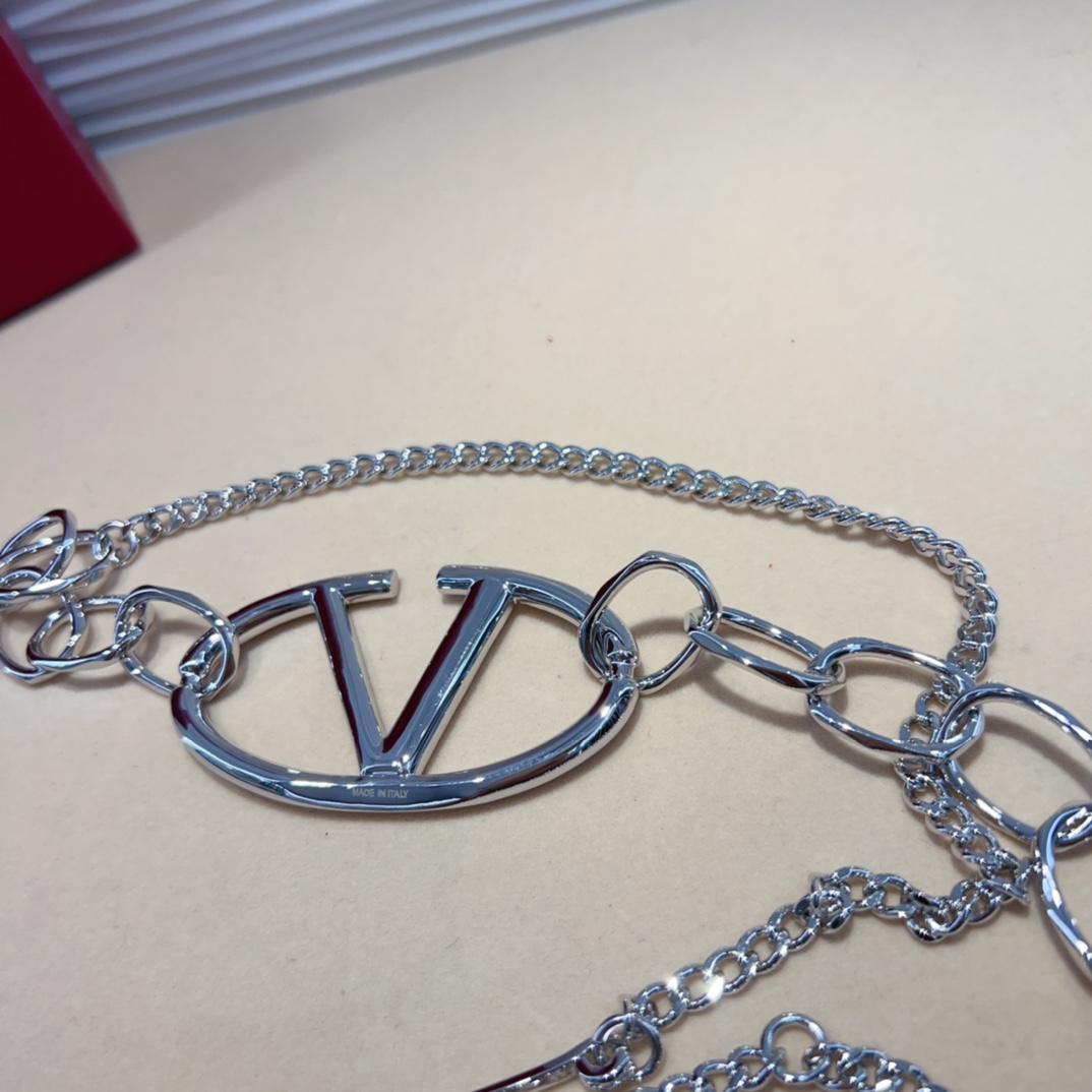 [TOP] VALENTINO Waist Chain - 2 Colour