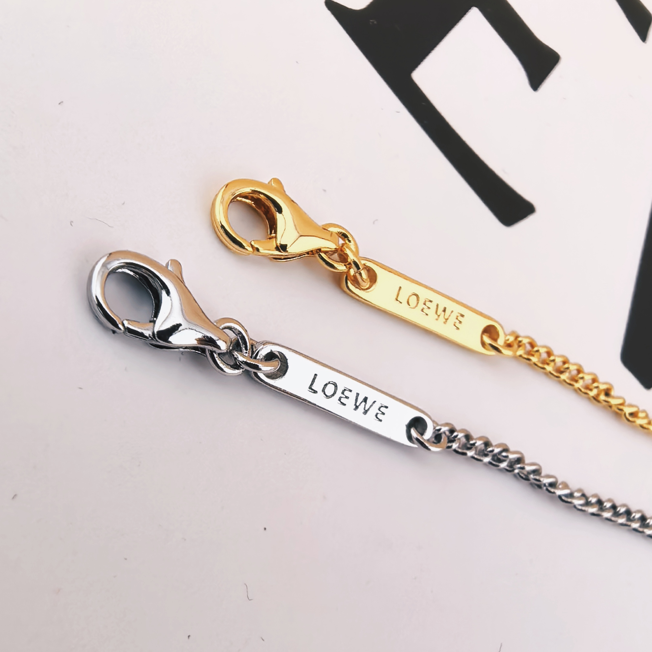 [TOP] LOEWE Logo Bracelets - 2 Colour