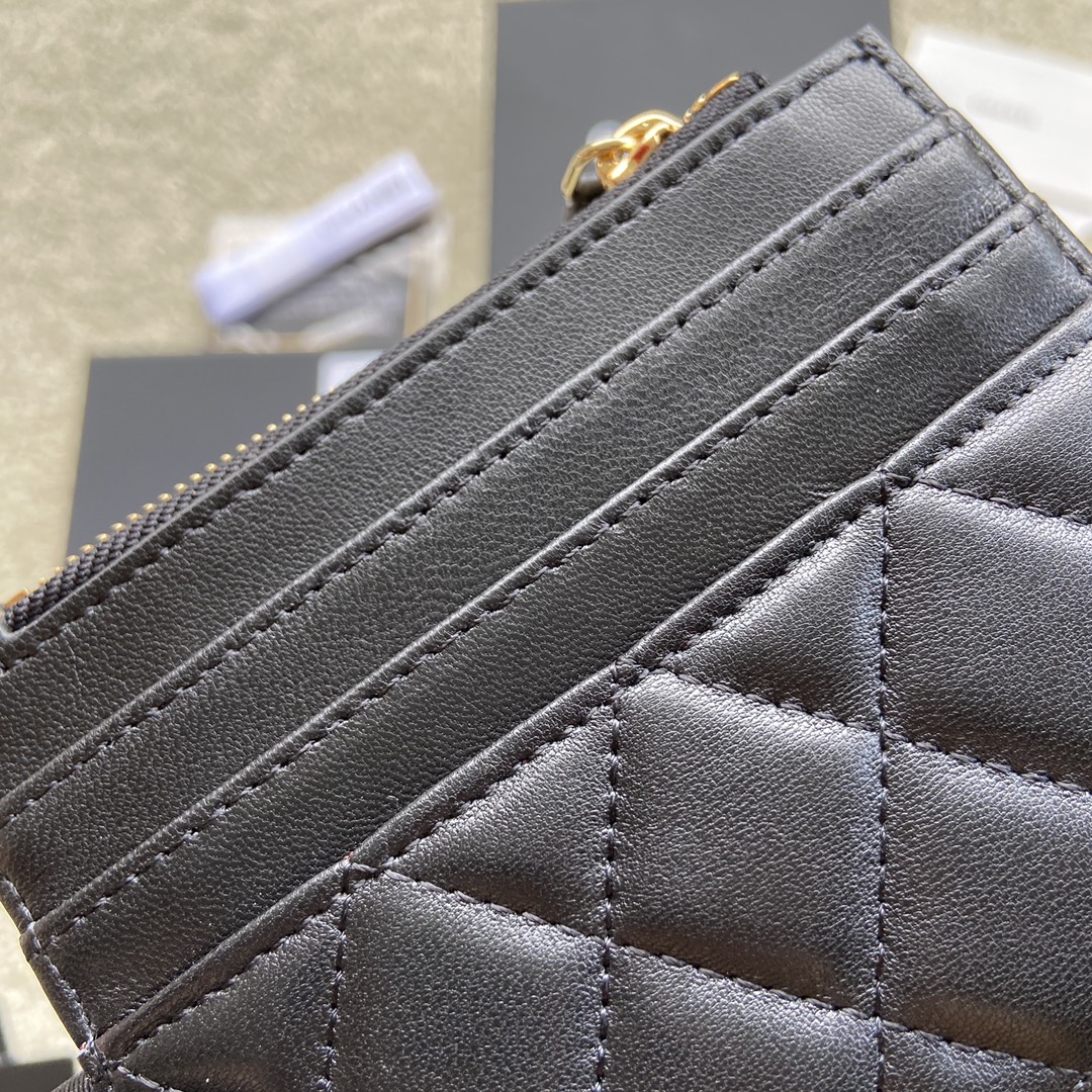 [TOP] CHANEL Cardholder Lambskin 11.5x9cm - Black & GHW/SHW