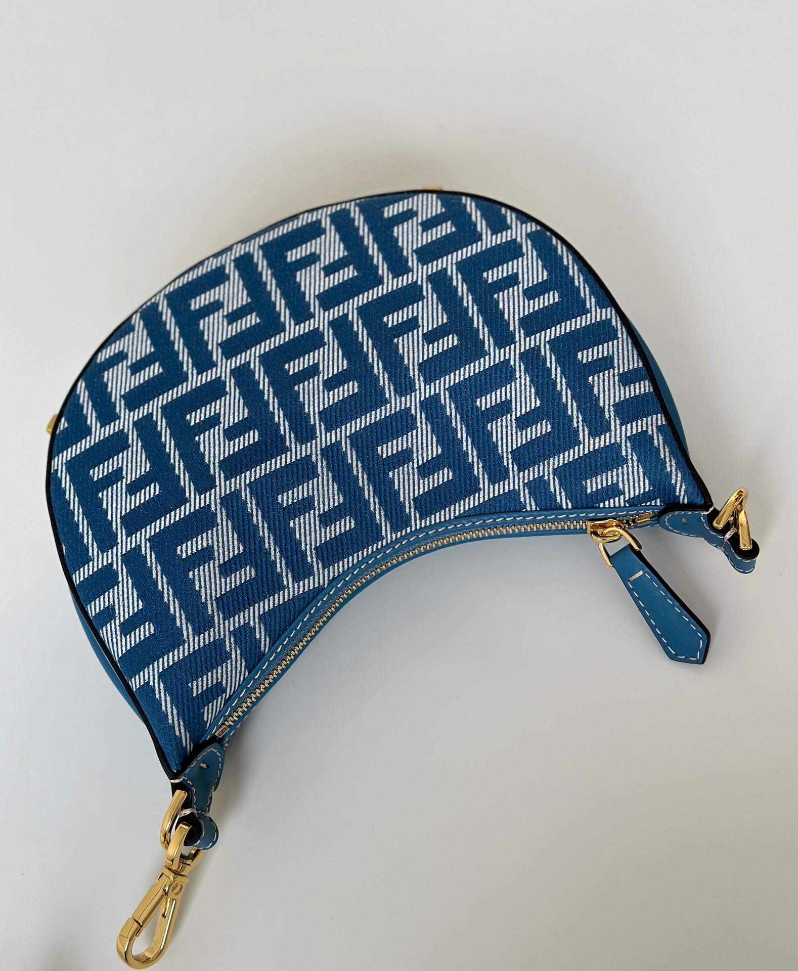 [TOP] FENDI Fendigraphy Bags Crescent Moon Bag 20x7x13cm - Denim Blue&GHW