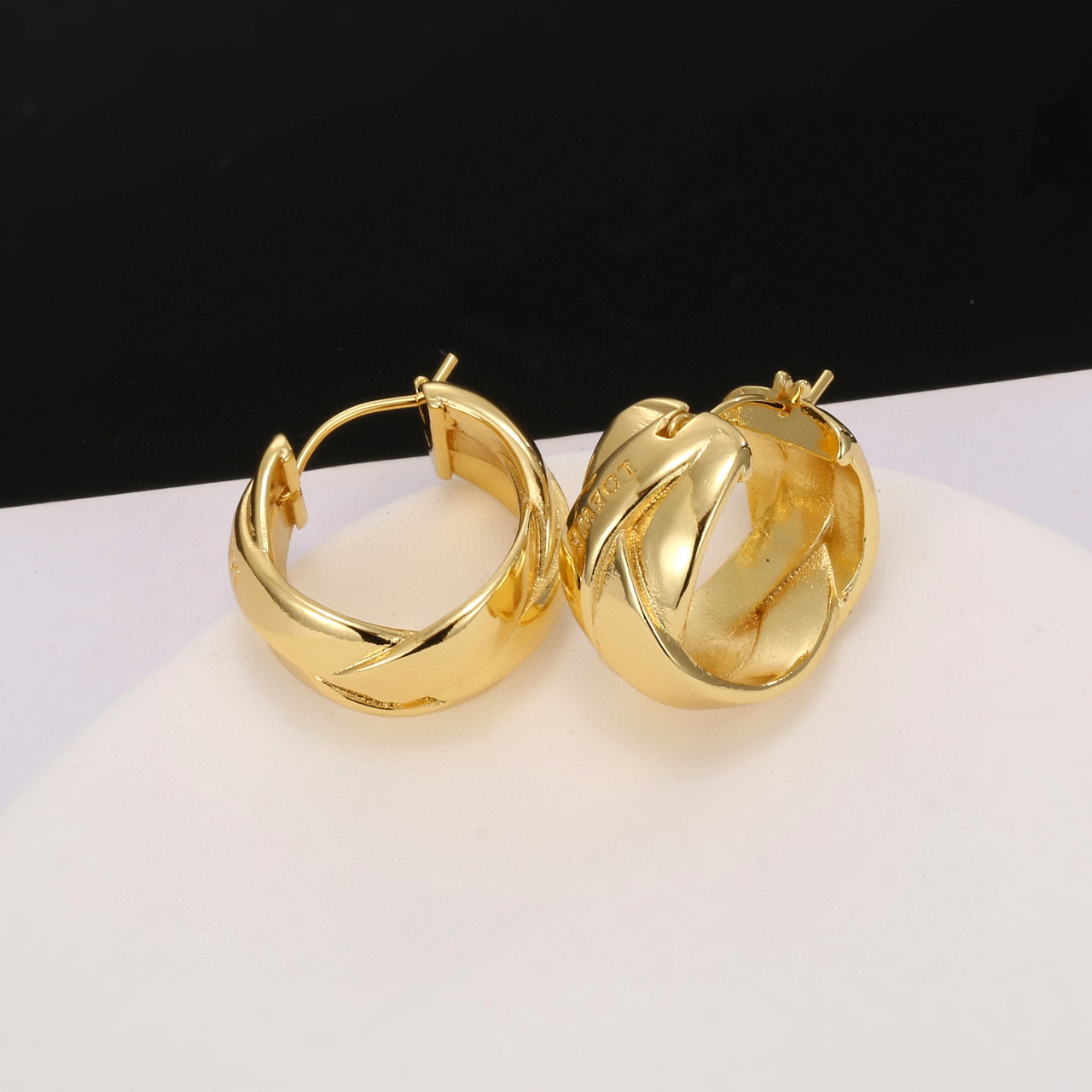 [TOP] LOEWE Earrings - Gold
