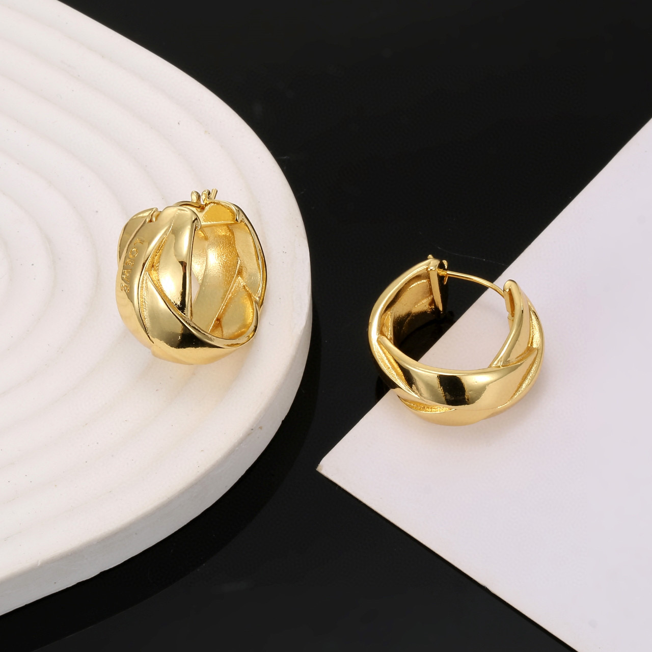 [TOP] LOEWE Earrings - Gold