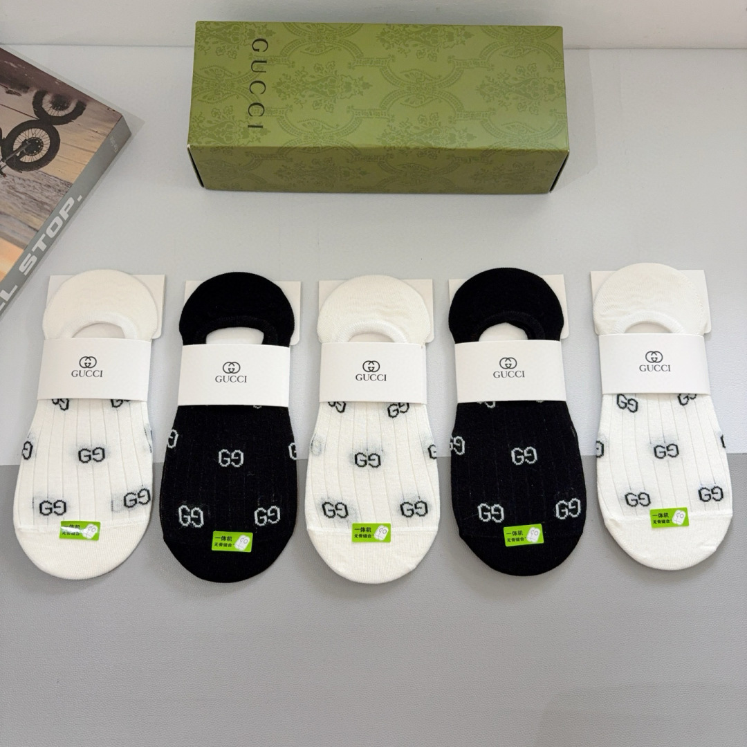 [TOP] GUCCI Socks - 5 Pieces as a Set