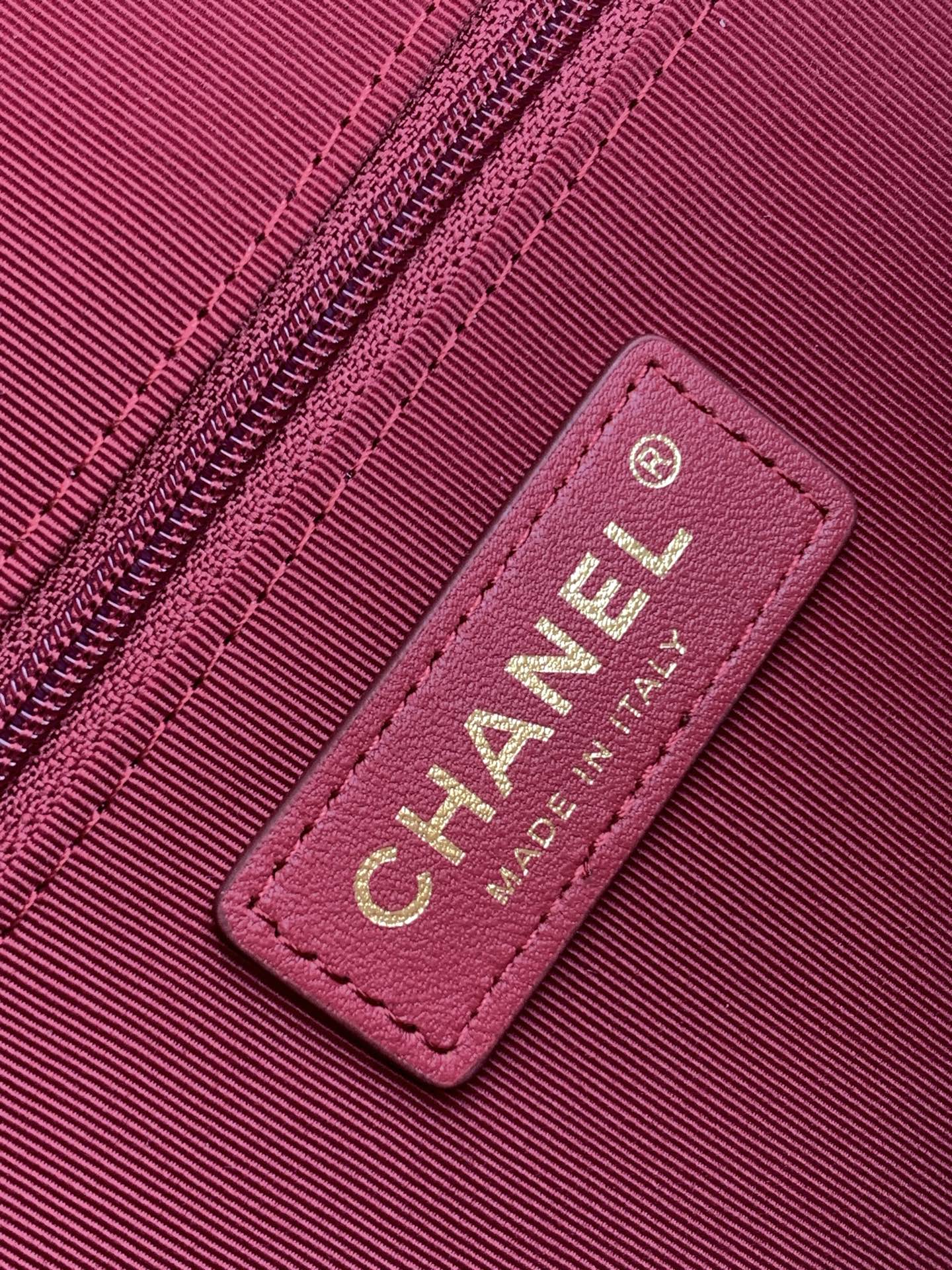 [TOP] CHANEL Hobo Bag 29.5-37-13 cm/22.5-28-13 cm - Black