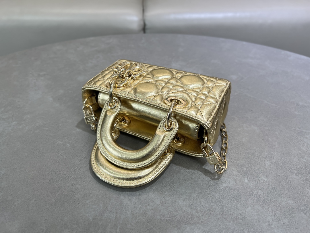 [TOP] Christian Dior Lady D-Joy Bag lambskin 16cm/22.5cm/26cm - Gold