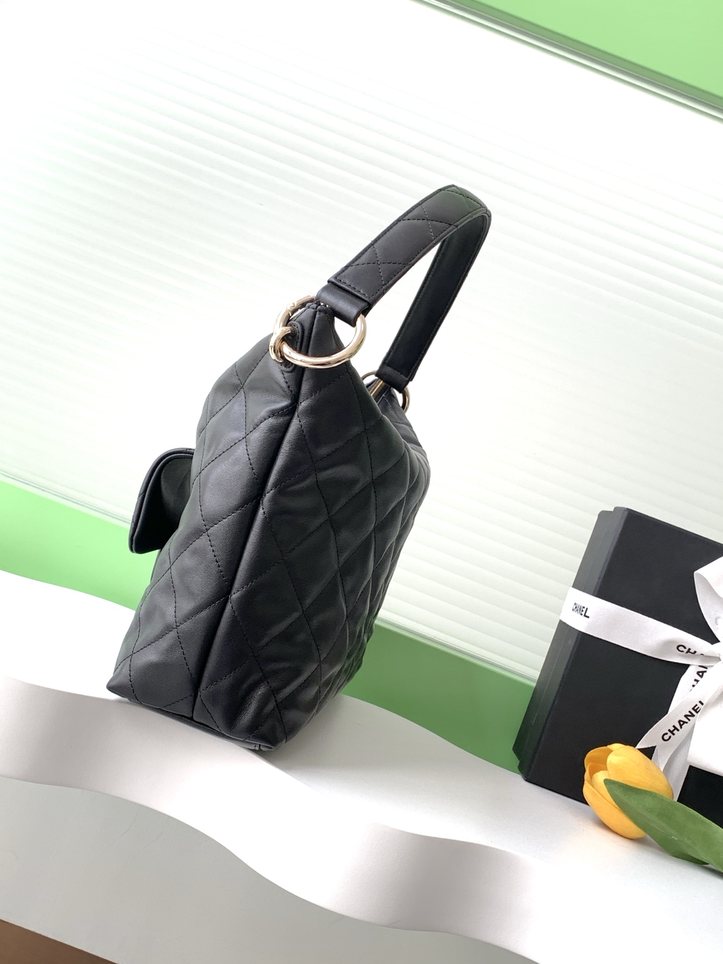 [TOP] CHANEL Hobo Bag 29.5-37-13 cm/22.5-28-13 cm - Black