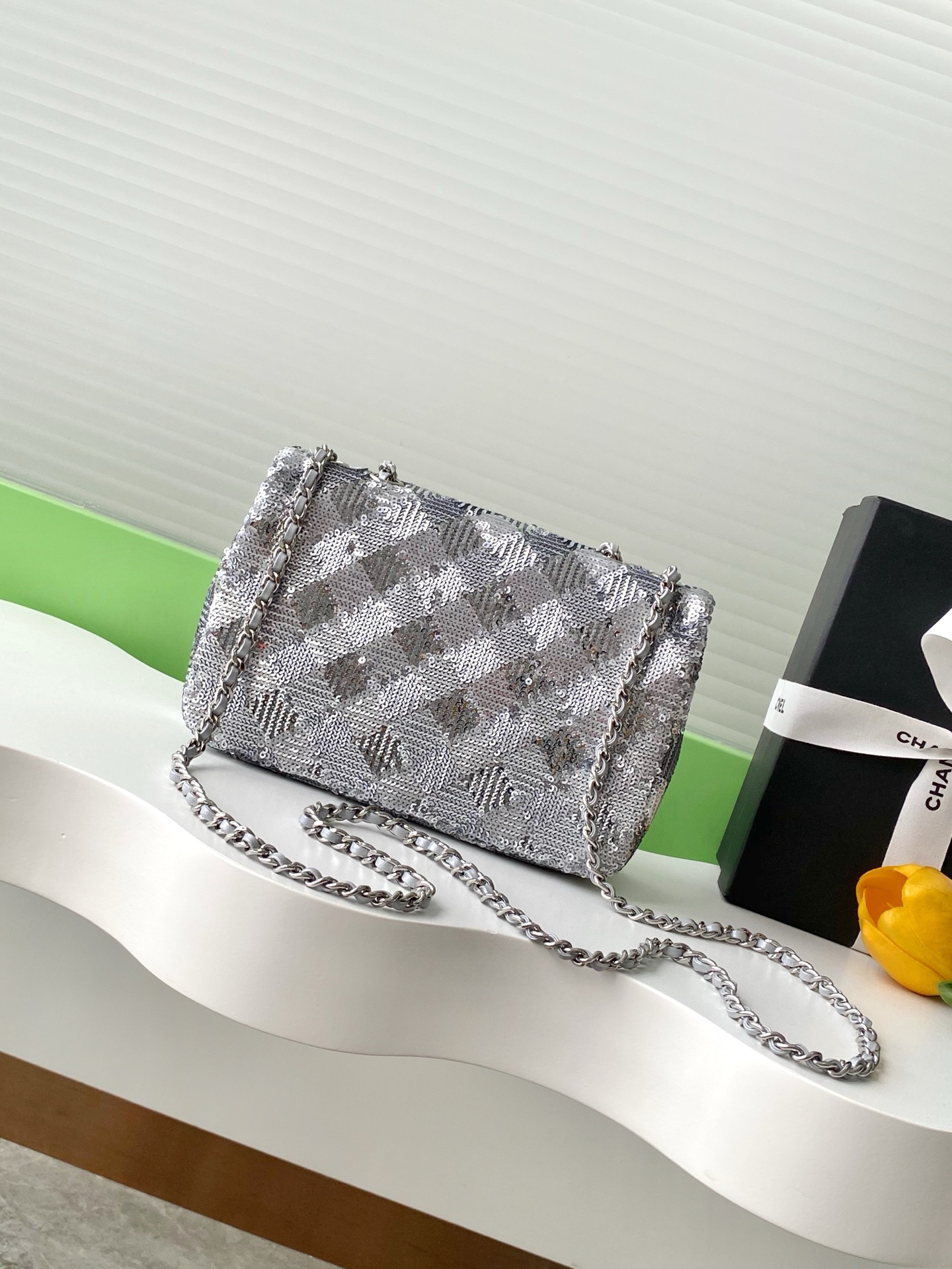 [TOP] CHANEL Flap Bag 14-21-8cm - Sliver