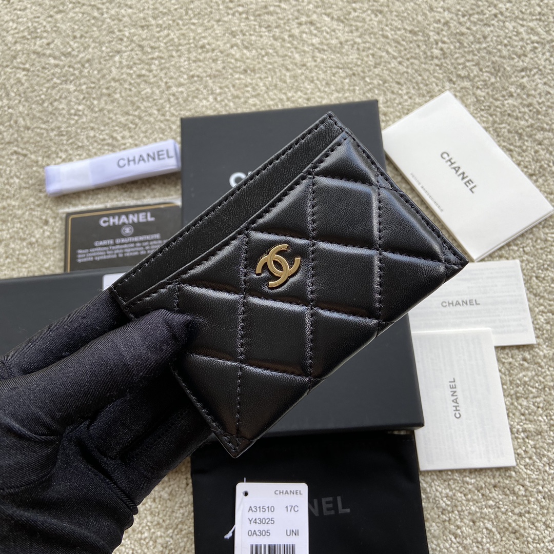 [TOP] CHANEL Cardholder Lambskin 11x7.5cm - Black & GHW/SHW