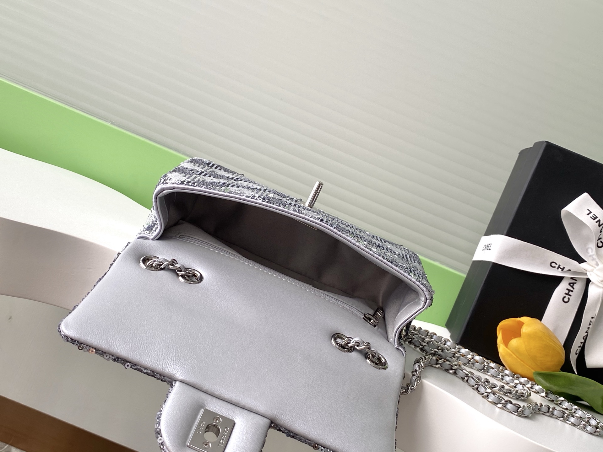 [TOP] CHANEL Flap Bag 14-21-8cm - Sliver