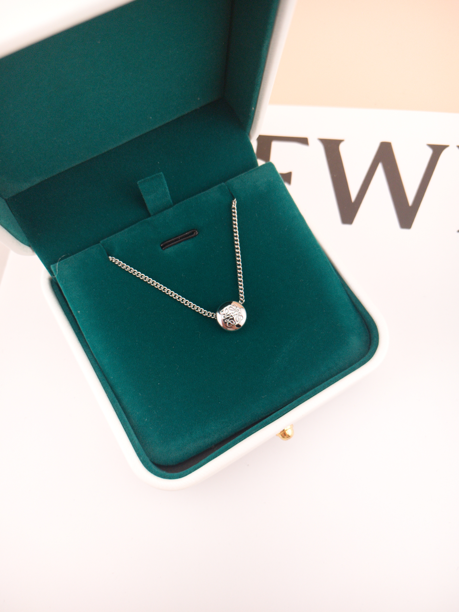 [TOP] LOEWE Logo Bracelets - 2 Colour