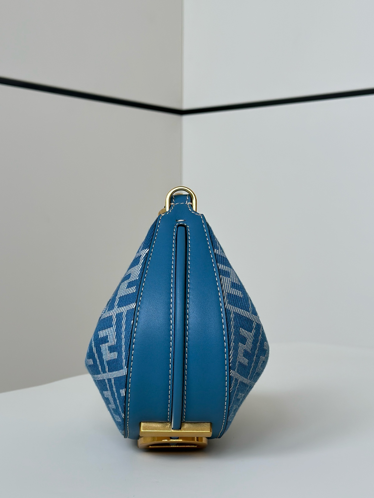 [TOP] FENDI Fendigraphy Bags Crescent Moon Bag 20x7x13cm - Denim Blue&GHW