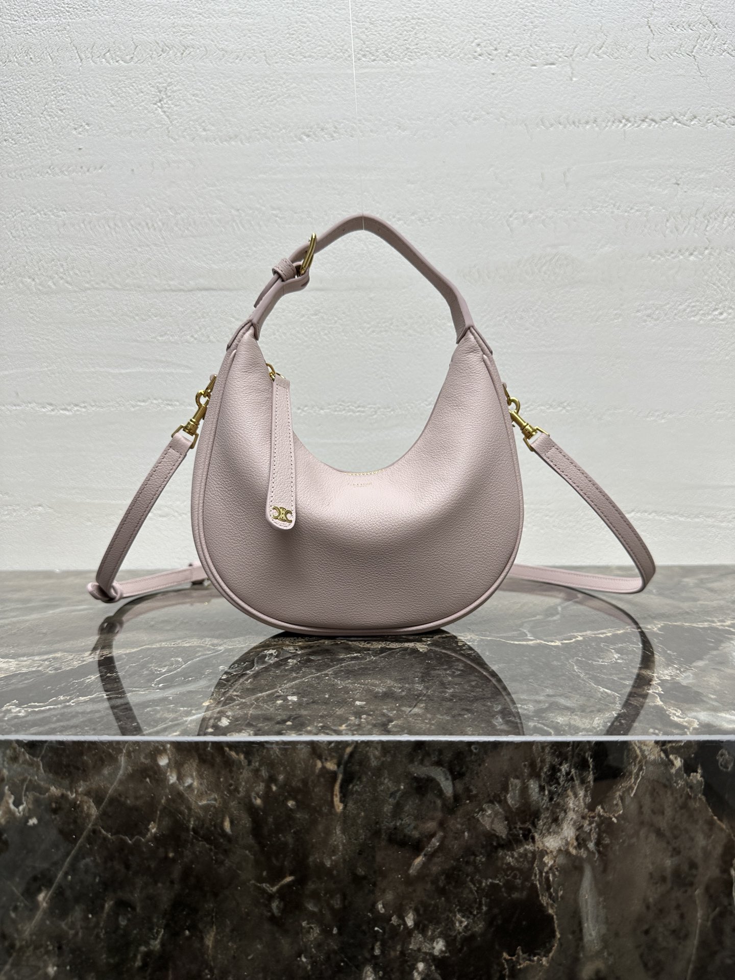[TOP] CELINE Teen Lulu Bag Calfskin 21x24x5cm - Pink