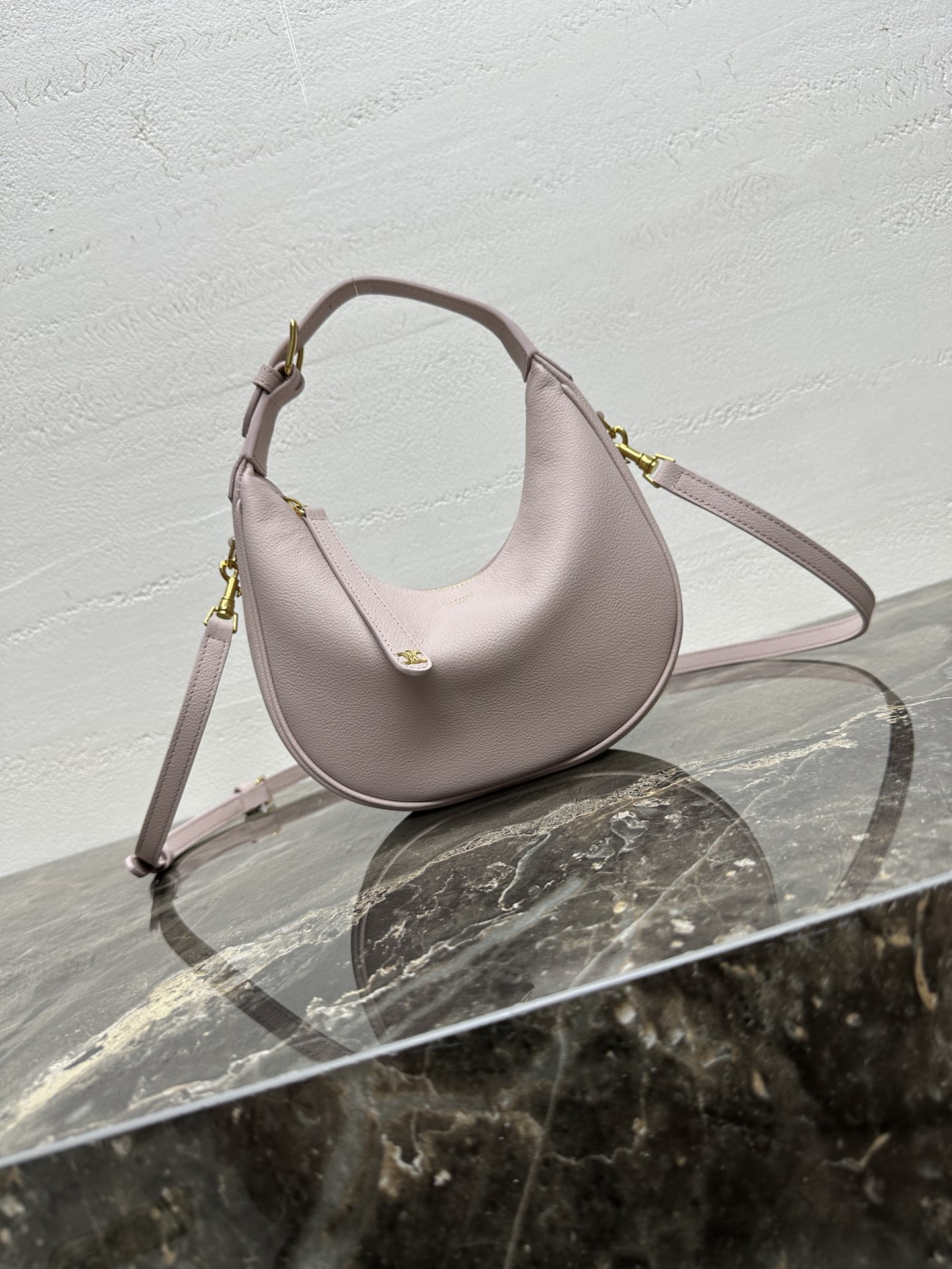 [TOP] CELINE Teen Lulu Bag Calfskin 21x24x5cm - Pink