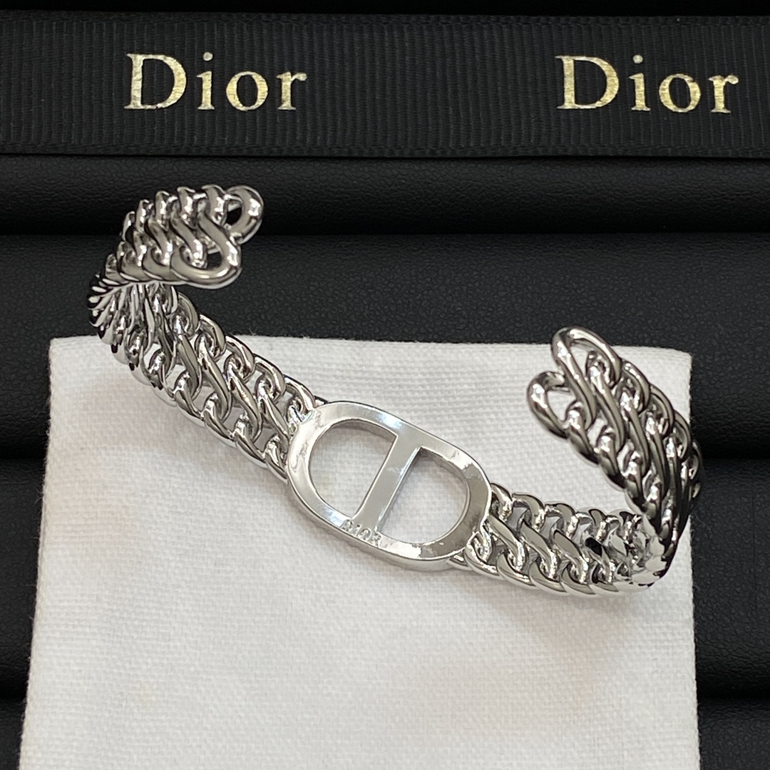 [TOP] Christian Dior Bracelet/Rings - Silver