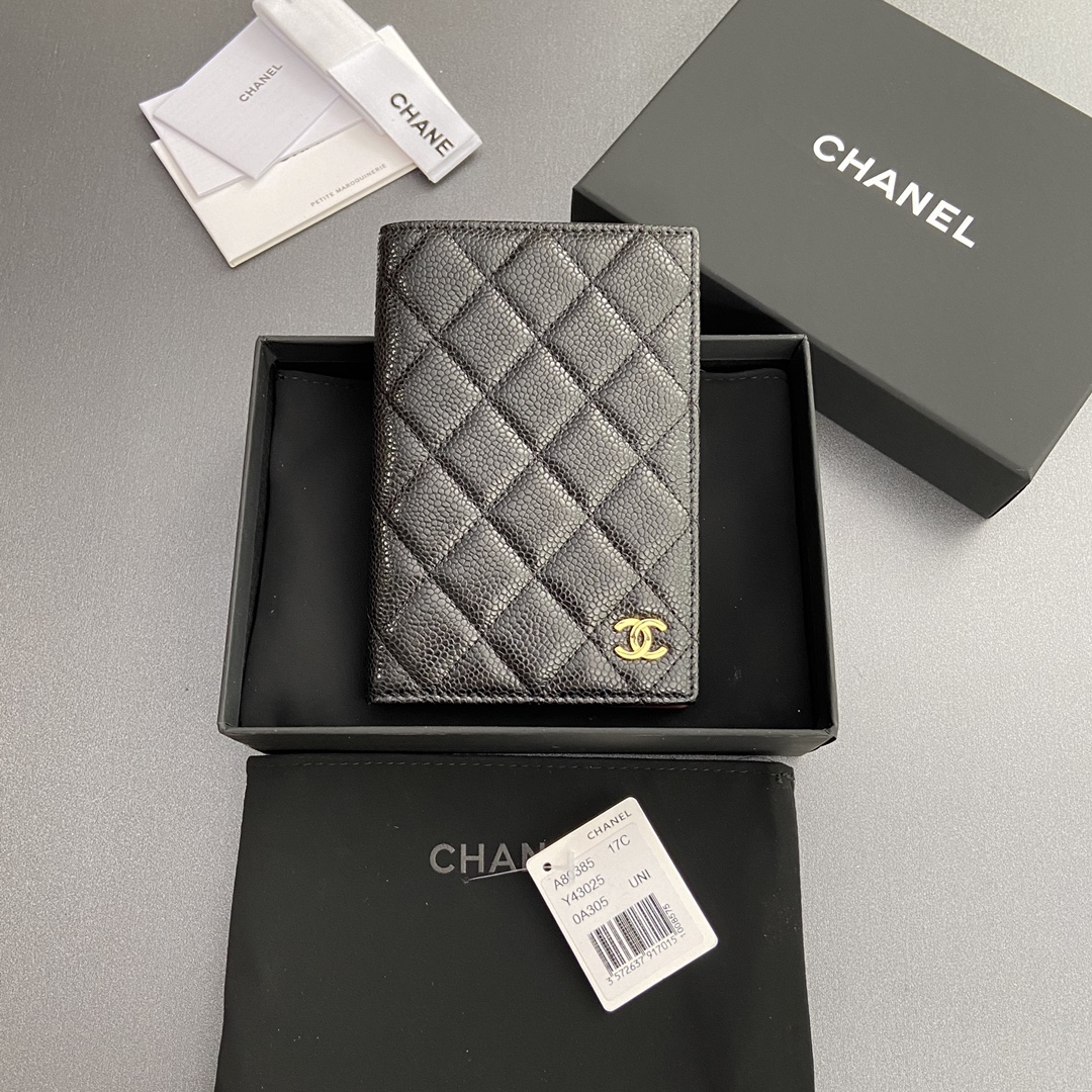 [TOP] CHANEL Calfskin/Lambskin Passport Holder 10x15x2cm - Black
