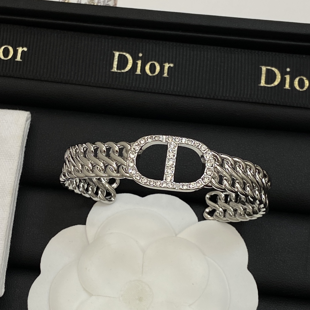 [TOP] Christian Dior Bracelet/Rings - Silver