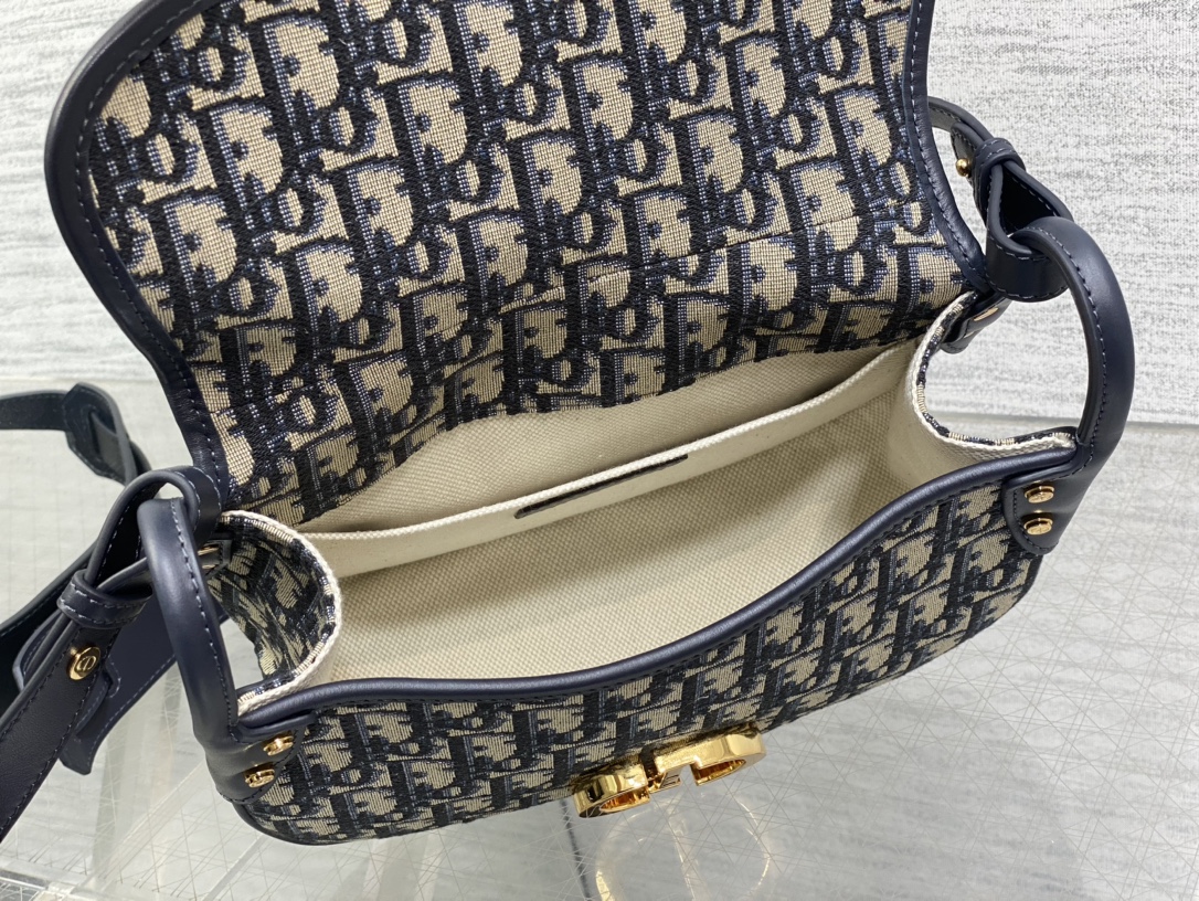 [TOP] Christian Dior Montaigne Bag 25cm - Blue/Light Blue Oblique print