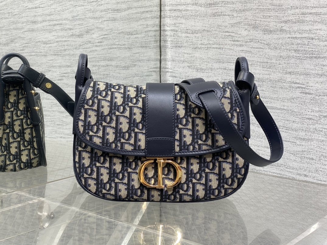 [TOP] Christian Dior Montaigne Bag 25cm - Blue/Light Blue Oblique print