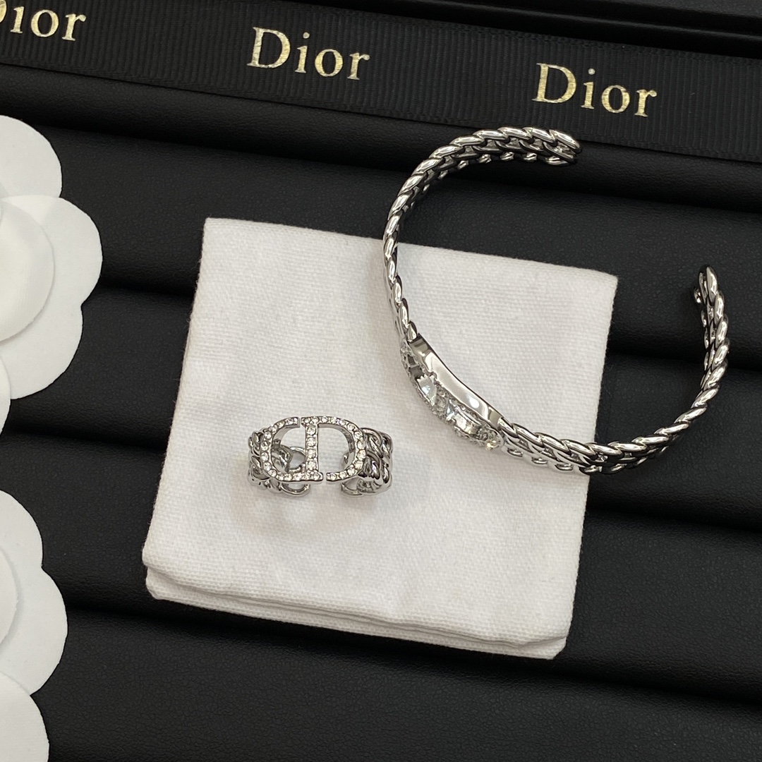 [TOP] Christian Dior Bracelet/Rings - Silver