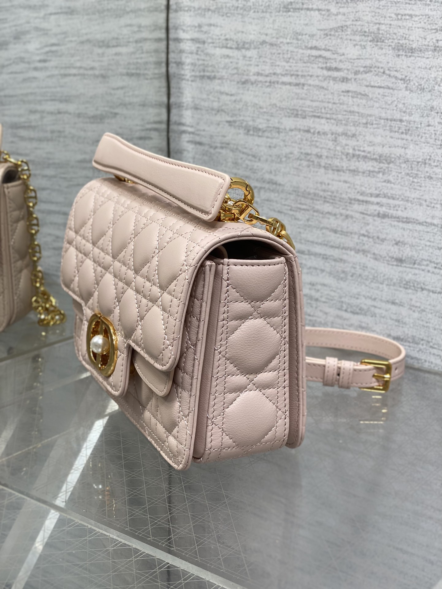 [TOP] Christian Dior Jolie Chain Bag 22x14x8cm - Pink & GHW