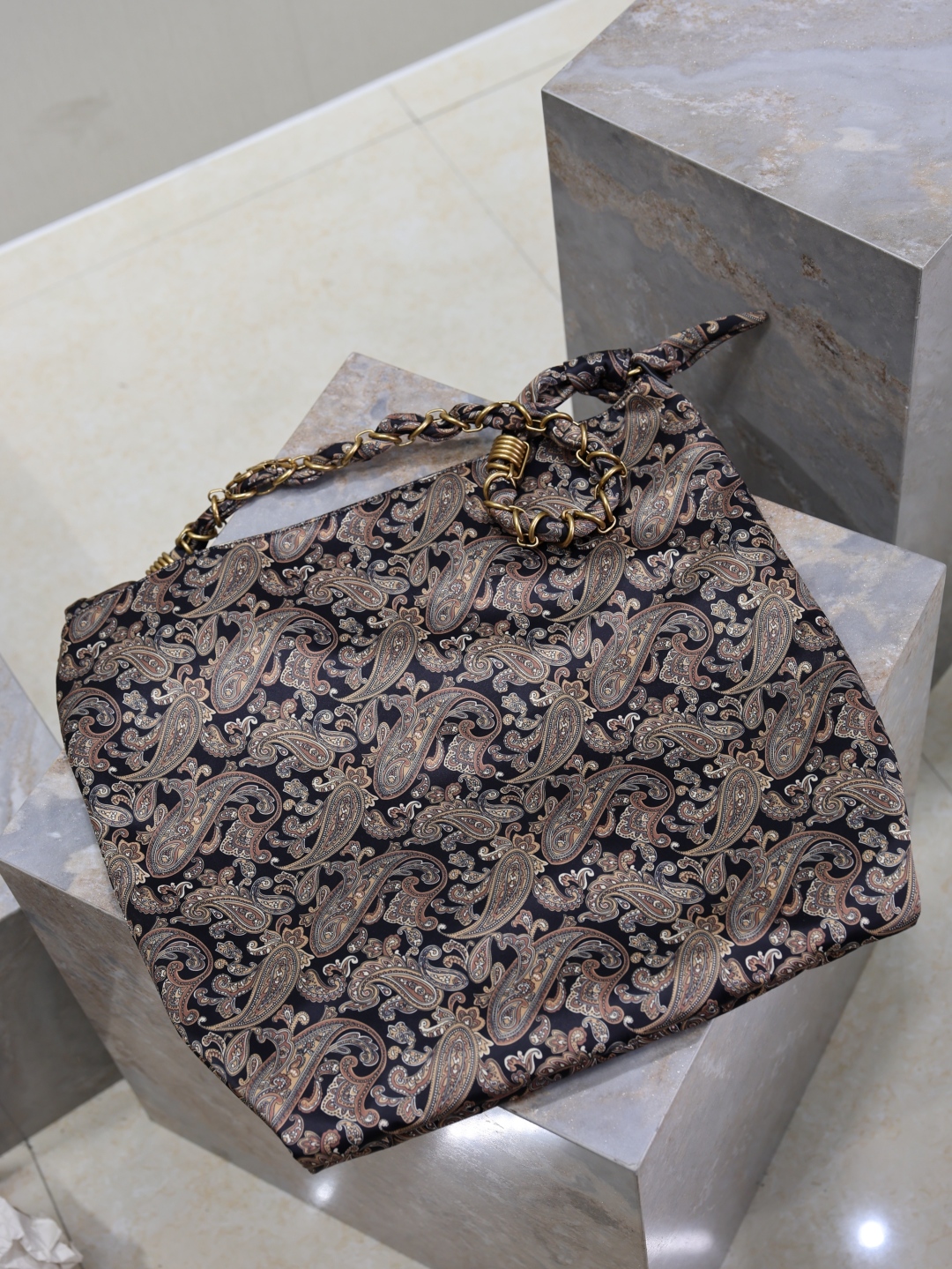 [TOP] Yves Saint Laurent YSL Jacquard Handbag 40×50×1cm - Jacquard Style