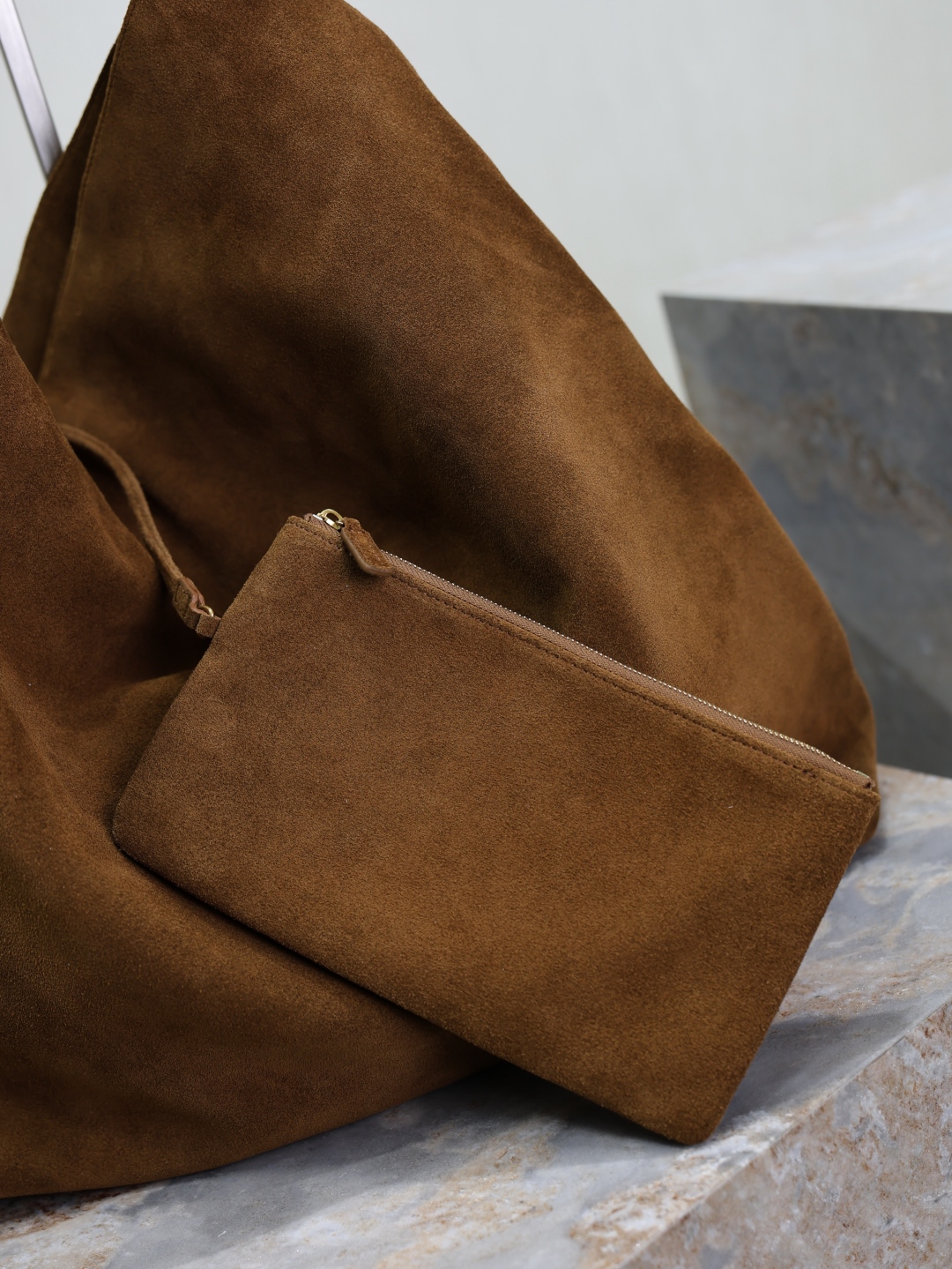 [TOP] Yves Saint Laurent YSL Suede Clutch 40×50×1cm - Brown