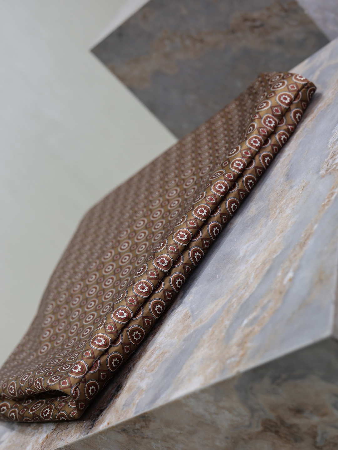 [TOP] Yves Saint Laurent YSL Jacquard Handbag 40×50×1cm - Jacquard Style