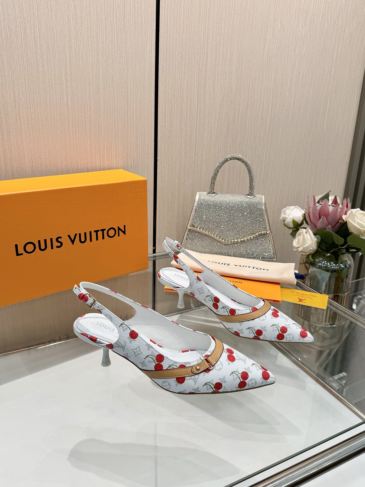 [TOP] Louis Vuitton LV Cherry Mid-Heeled Mules - 4 Colour