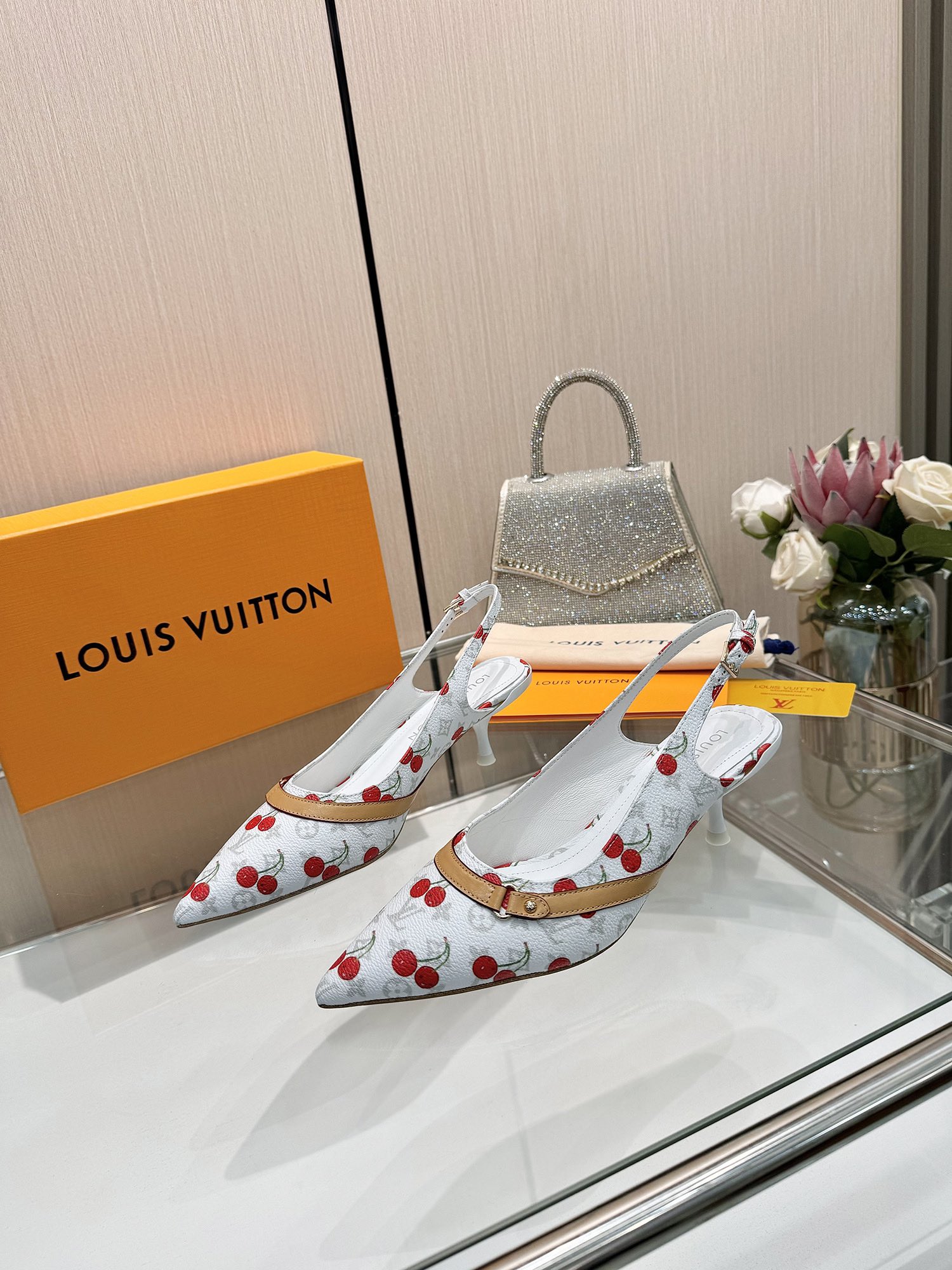 [TOP] Louis Vuitton LV Cherry Mid-Heeled Mules - 4 Colour