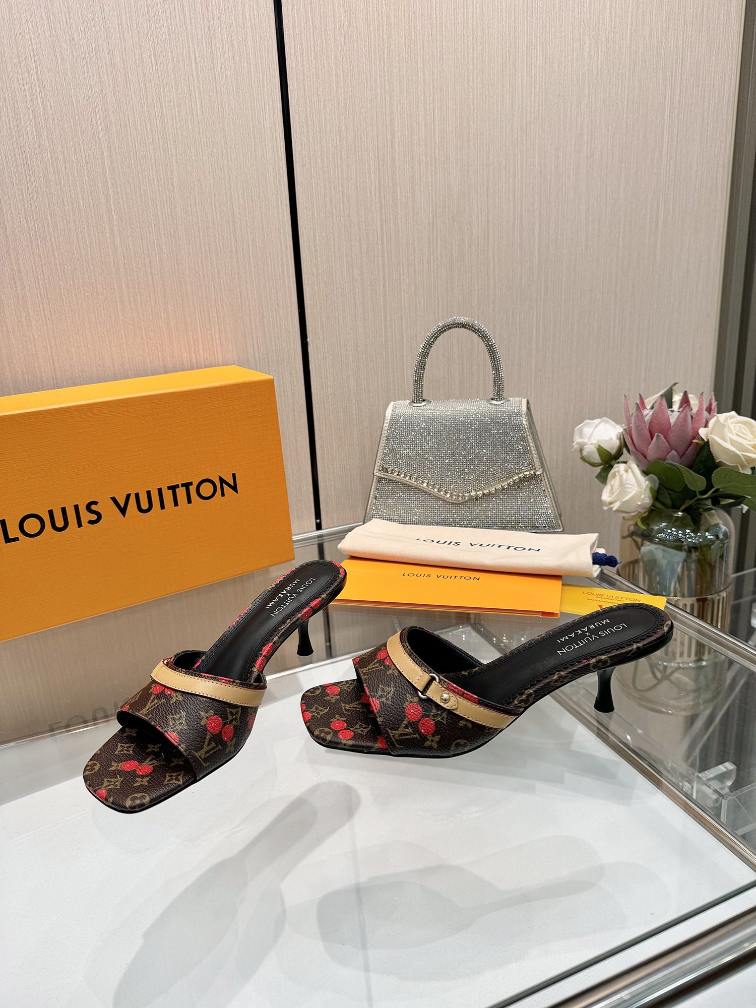 [TOP] Louis Vuitton LV Cherry Mid-Heeled Slippers - 4 Colour