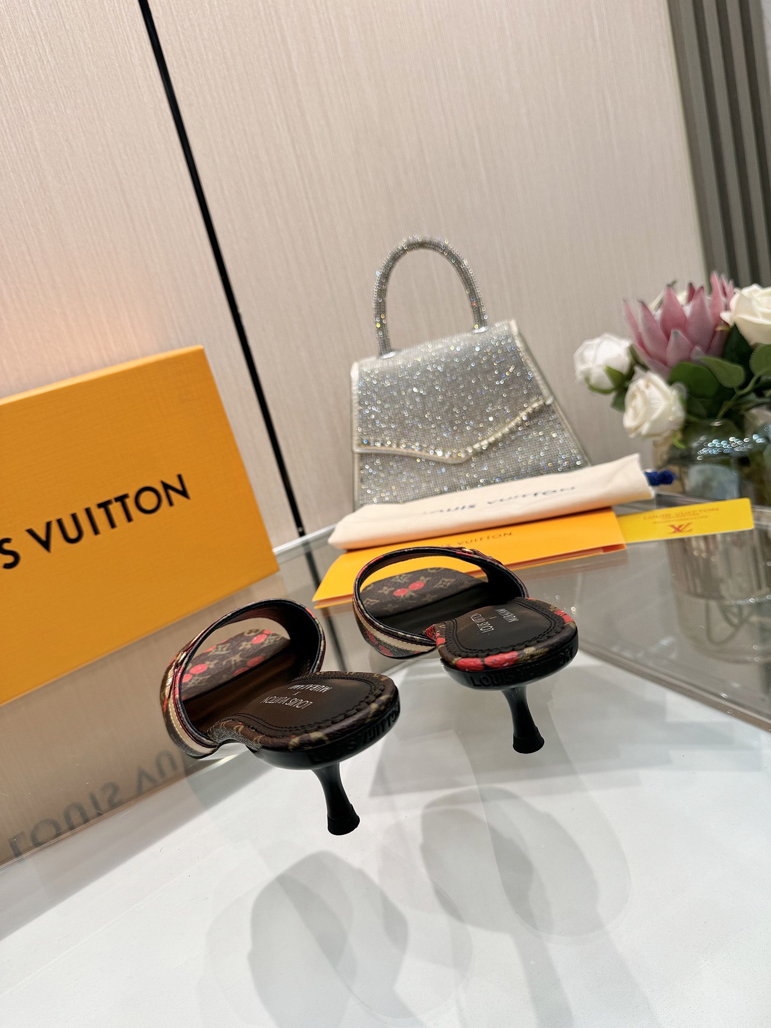 [TOP] Louis Vuitton LV Cherry Mid-Heeled Slippers - 4 Colour