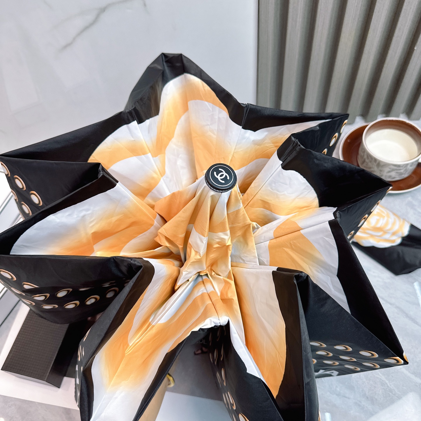 [TOP] CHANEL Umbrella - Black