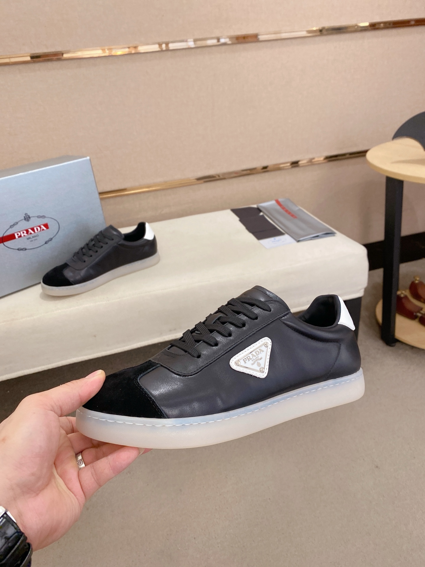 [TOP] PRADA Men's Casual Shoes - Black