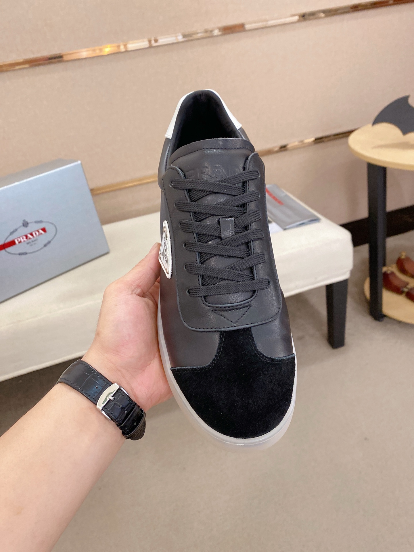 [TOP] PRADA Men's Casual Shoes - Black