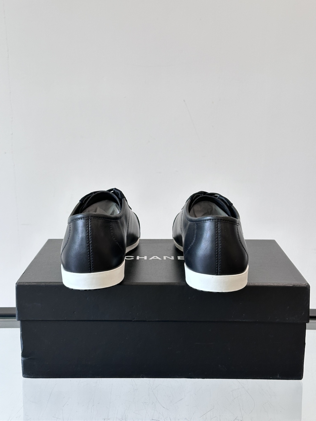 [TOP] Chanel Men's Sports Casual Shoes - 2 Colour