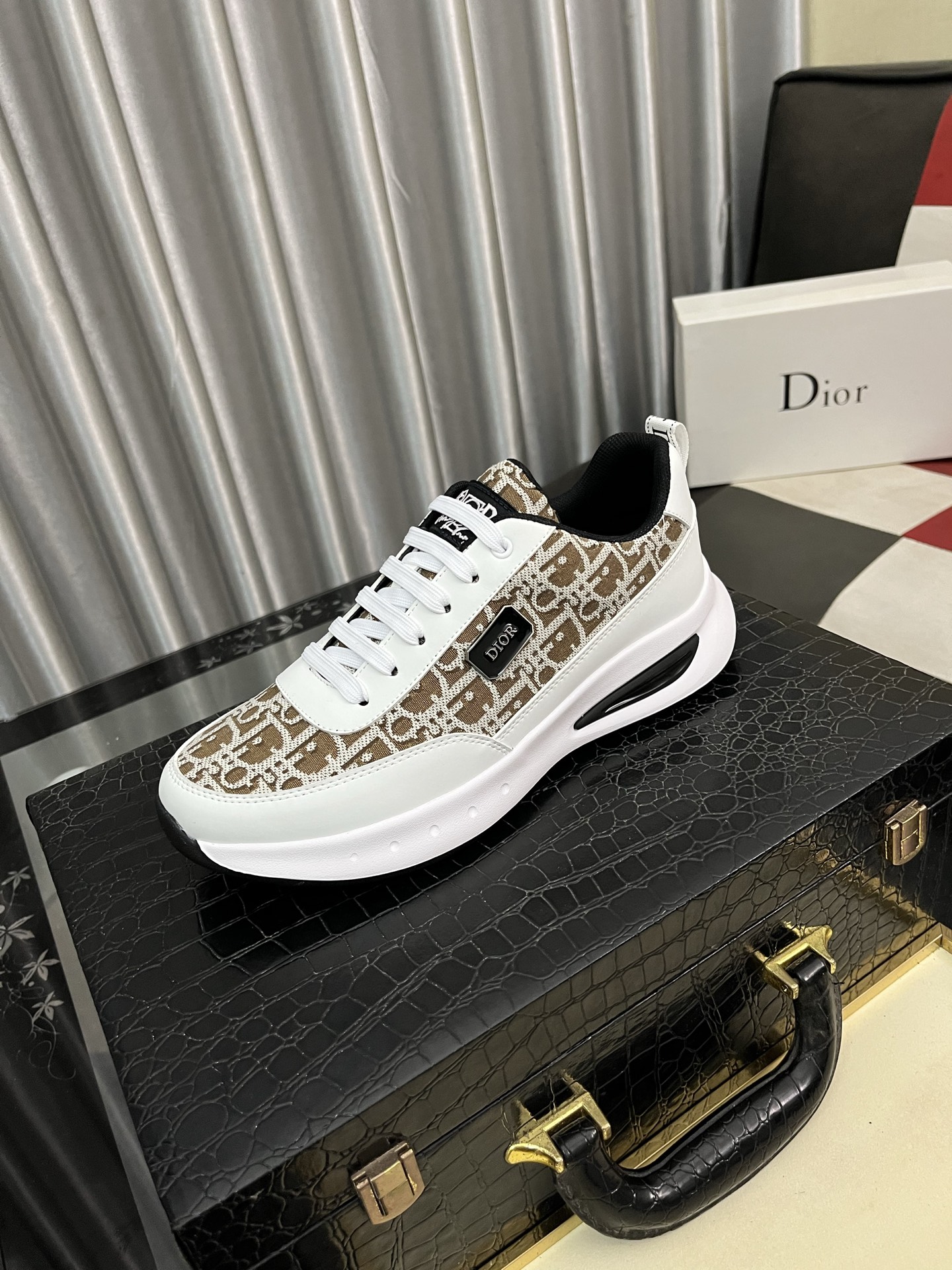 [TOP] Christian Dior Men's Shoes - 2 Colour
