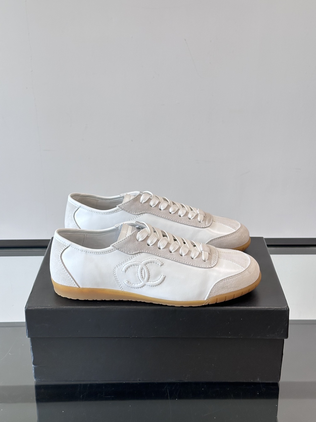 [TOP] Chanel Men's Sports Casual Shoes - White