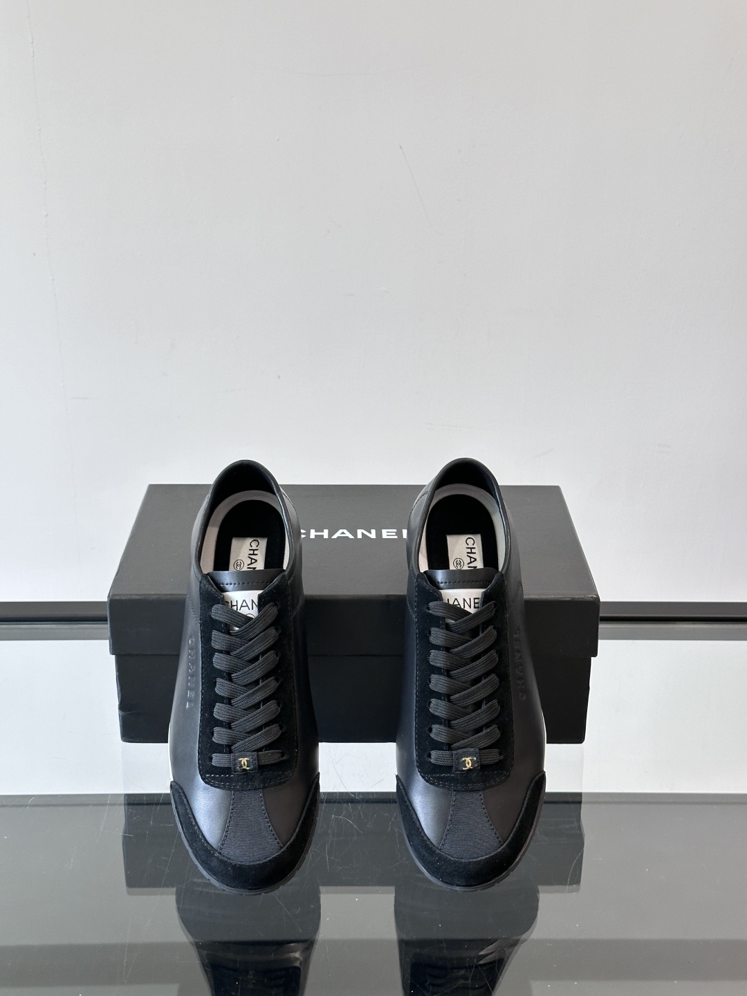[TOP] Chanel Men's Sports Casual Shoes - 2 Colour
