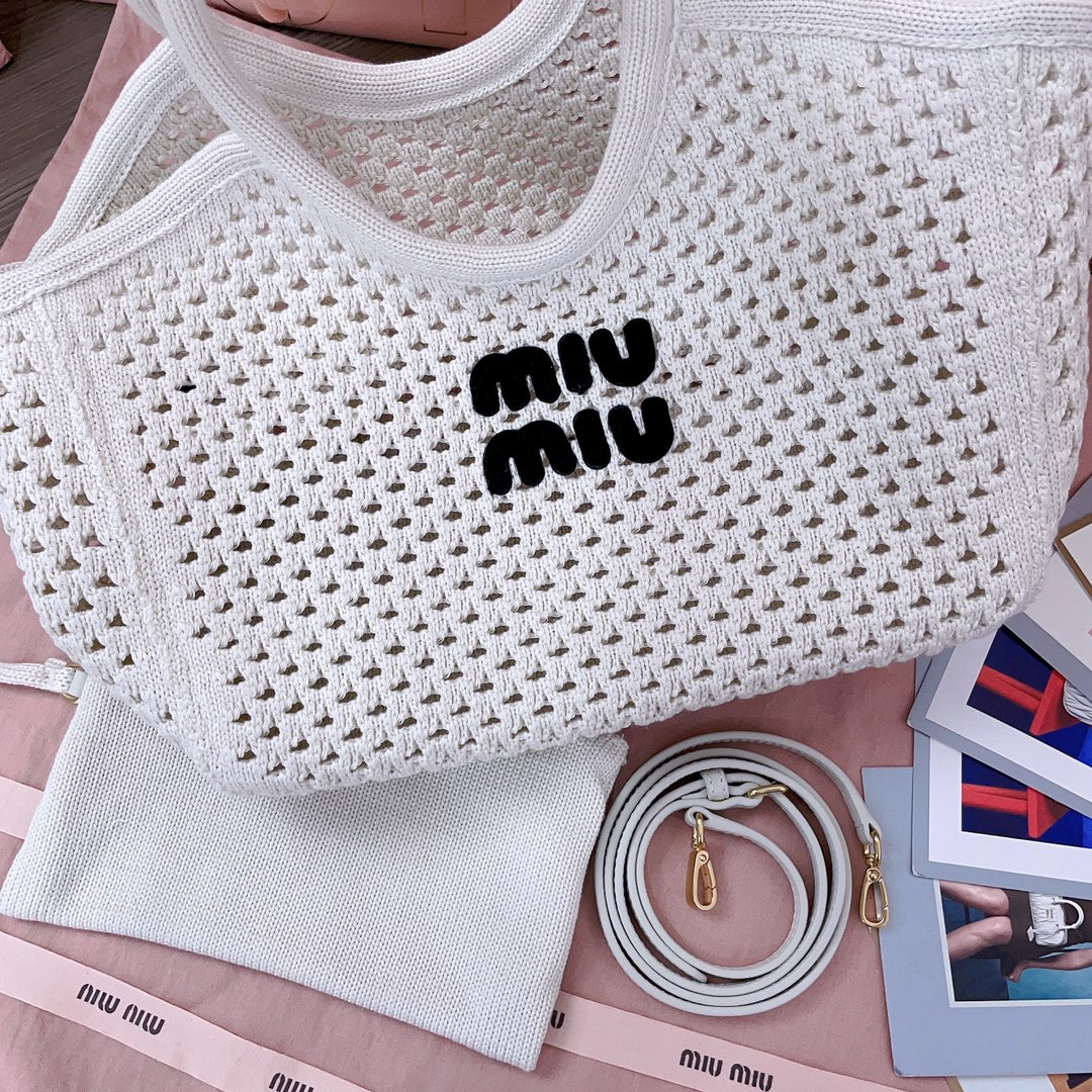 [TOP] Miu Miu Tote Bag 28X 26X12.5Cm - White