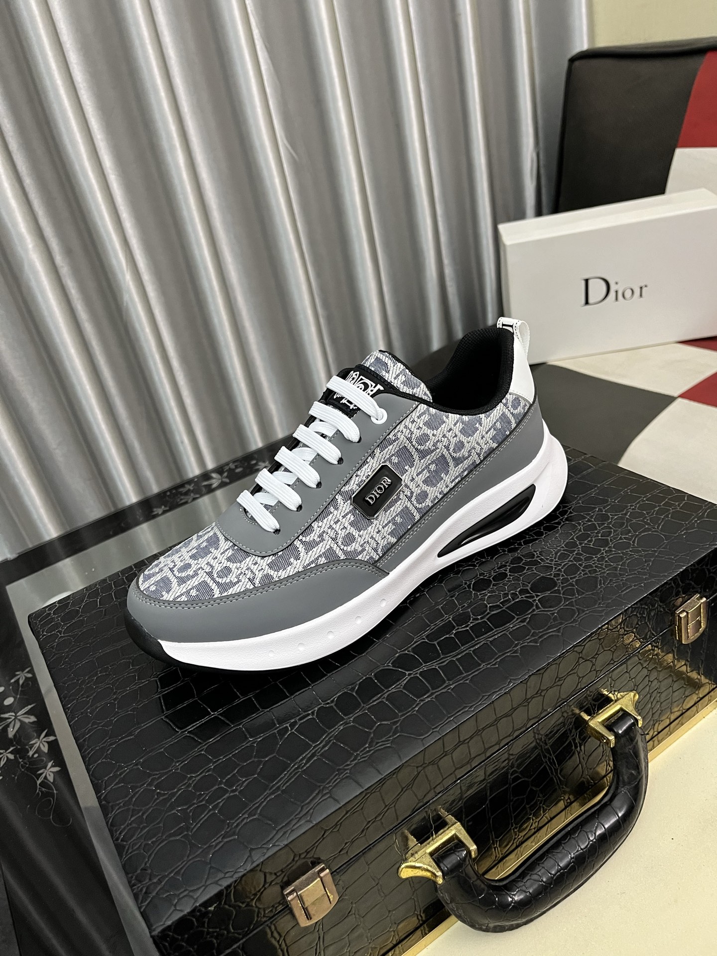 [TOP] Christian Dior Men's Shoes - 2 Colour