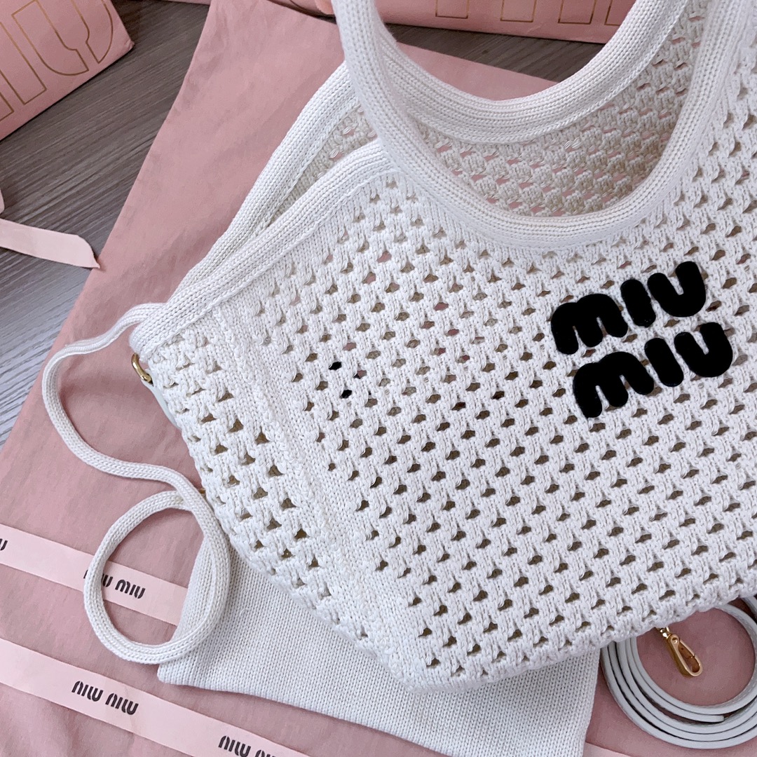 [TOP] Miu Miu Tote Bag 28X 26X12.5Cm - White