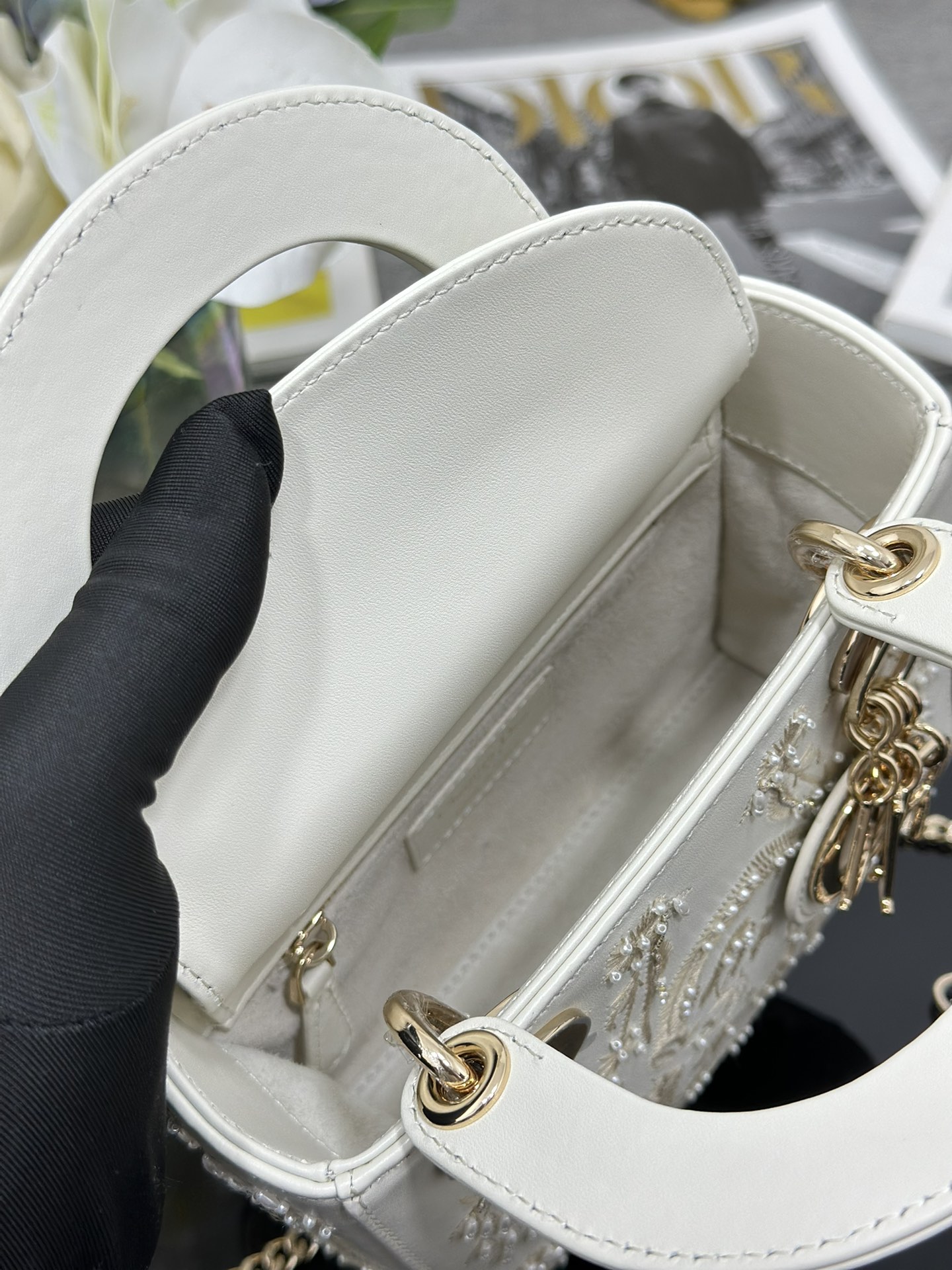 [TOP] Christian Dior Pearl Lady Christian Dior Bags 17x15x7cm/20x16.5x8cm - White