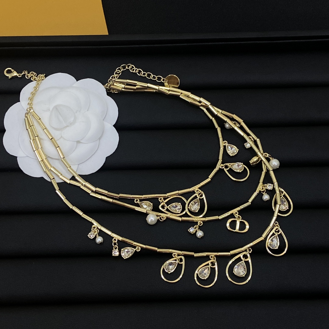 [TOP] Christian Dior Pearl Necklace - Gold